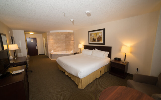 Holiday Inn Express Hotel & Suites WHITECOURT, an IHG Hotel