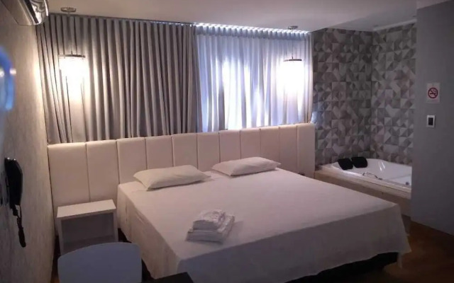 Pontual Hotel