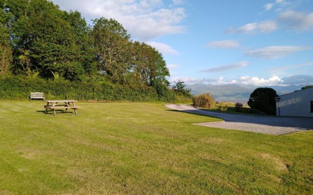Tyddyn Crwn Country-House Apartments