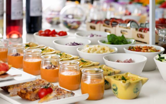 NH Collection Granada Victoria Hotel