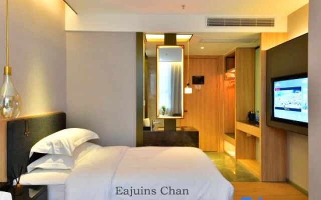 Meri Hotel (Taoyuan Subway Station)