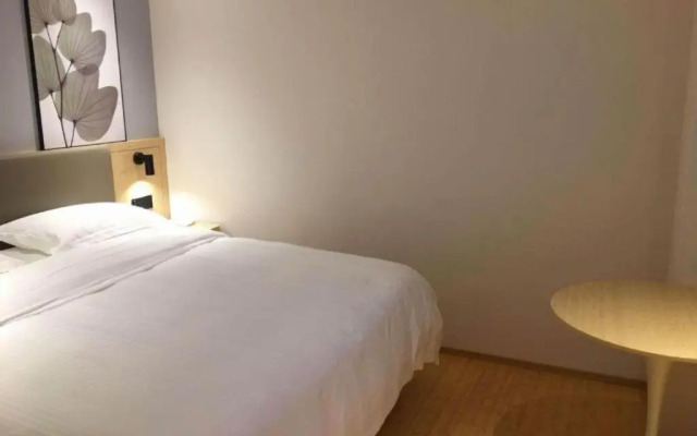 GreenTree Inn Jiangsu Lianyungang Hualian Building Business Hotel