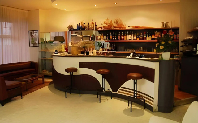 Hotel Golden