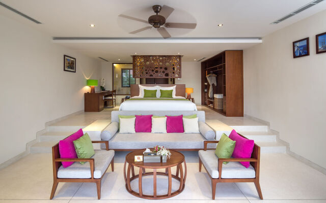 Cam Ranh Riviera Beach Resort & Spa