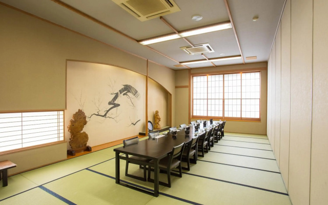 Hotel Heian