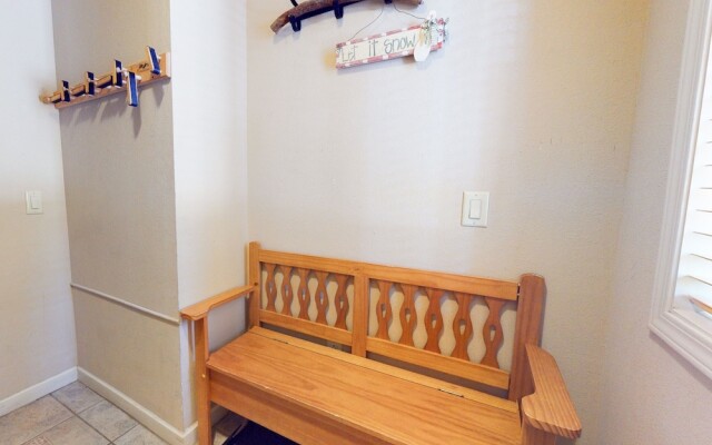 Mammoth Green 104 2 Bedrooms 2 Bathrooms Condo