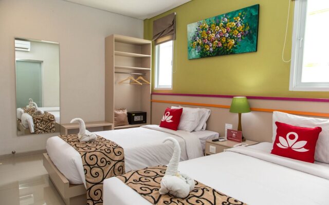 Kemuning Kuta Hotel by Zen Rooms