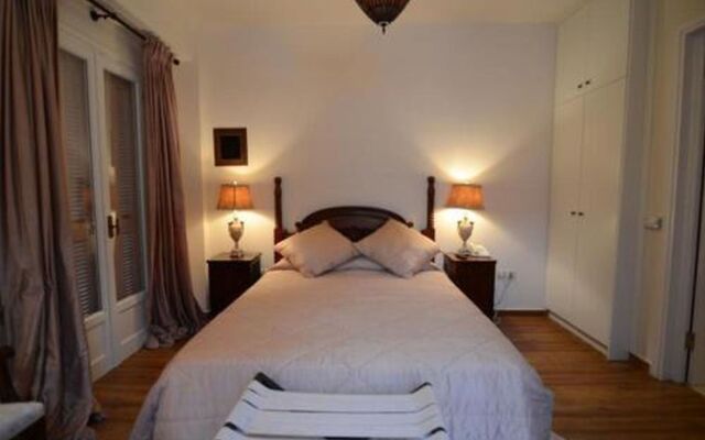 Korina Gallery Hotel