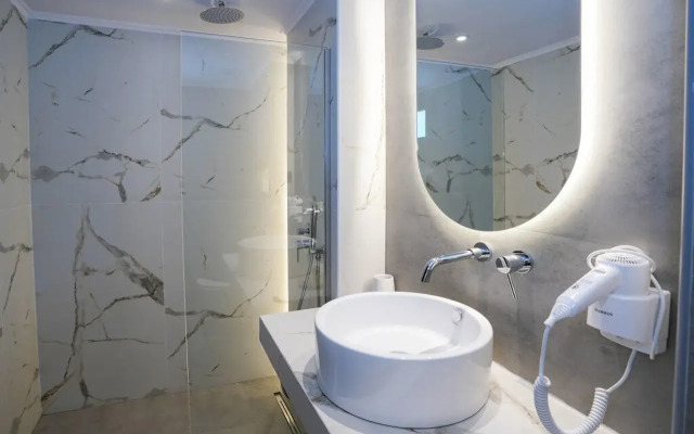 Seaside Beach Marmari Hotel