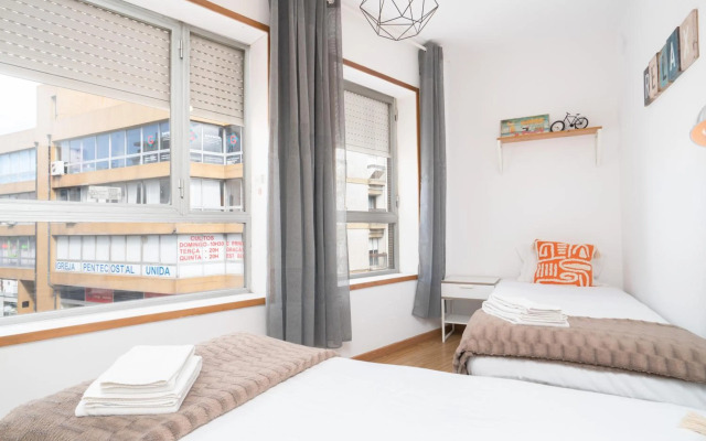 ESM Rental - Boavista Yellow 4BDR