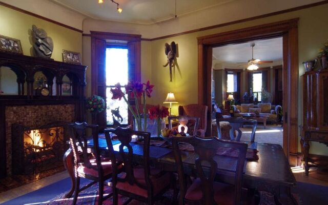 Welcome Inn Manor