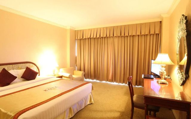 Kosa Hotel 
