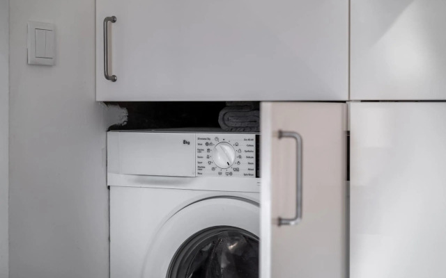 Lovely 2 Bedroom Apartment in the Heart of Lisbon