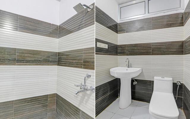 Capital O 85097 Hotel KPR Inn