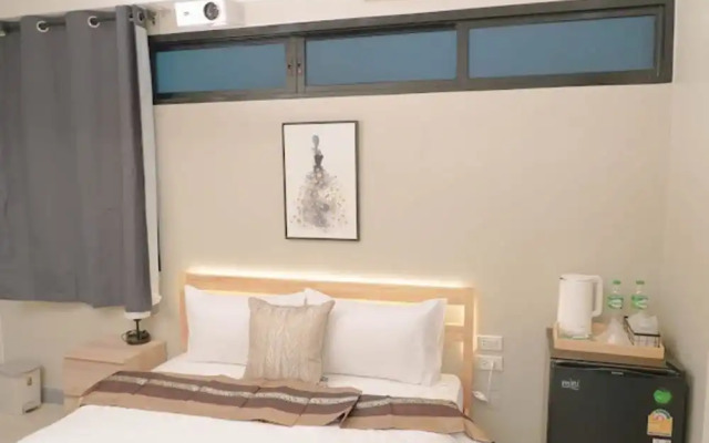 BnB98 Silom Hotel