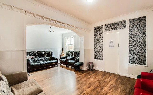 Eastbourne Lodge