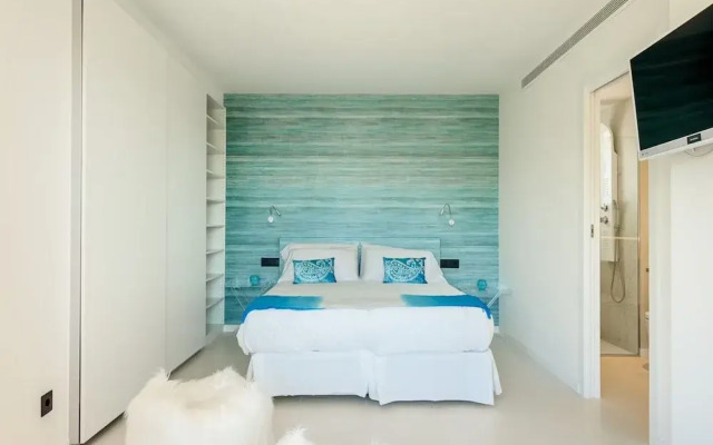 Charming Villa in Delightful Gateway