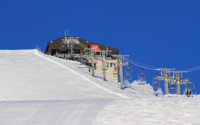 Hakuba Mountain Chalet