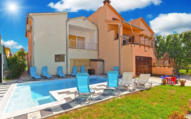 Apartment 623