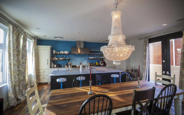 Bespoke Inn Scottsdale
