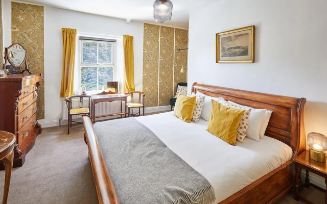 Host Stay Elliott Terrace