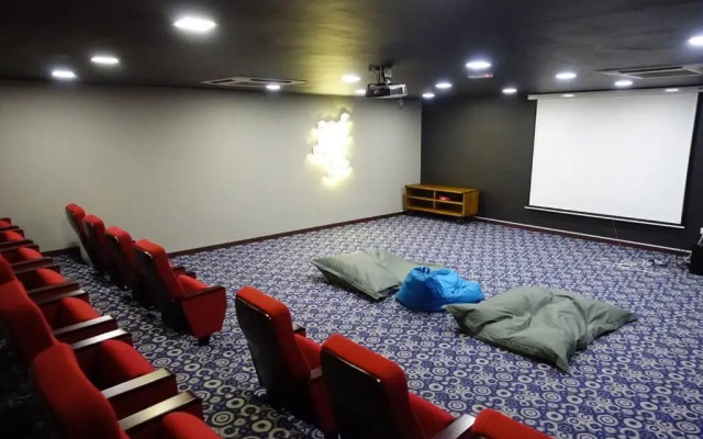 #1.3 Cozy 7Pax Large Beds 2B1R Vivacity Kuching Jazz Suites