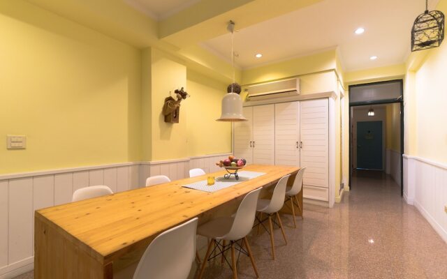 Flower Guest House