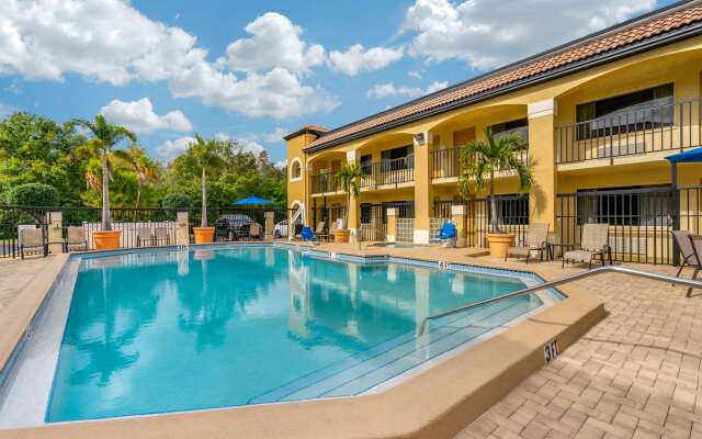 Comfort Inn Sun City Center - Ruskin - Tampa South