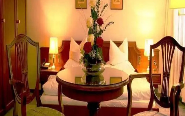 Monark Hotel
