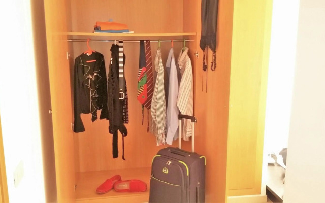 ALEXANDRA´s BEACH-PORT