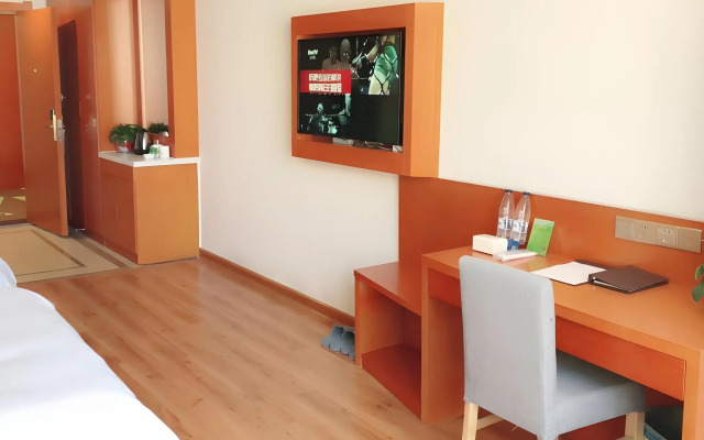 Vatica Hotel Fuyang Linquan Tenghui International City Branch