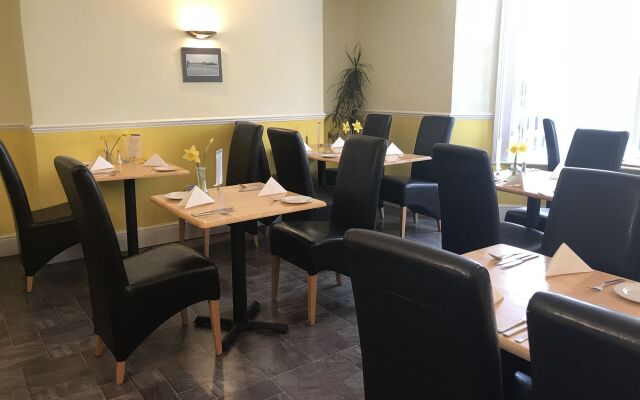 Kempfield House Hotel