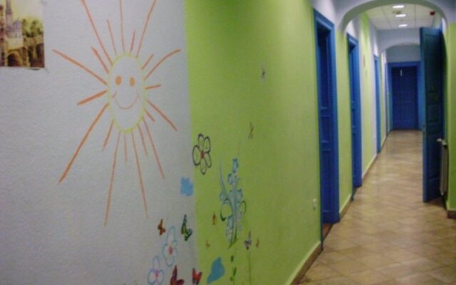All-Central Hostel