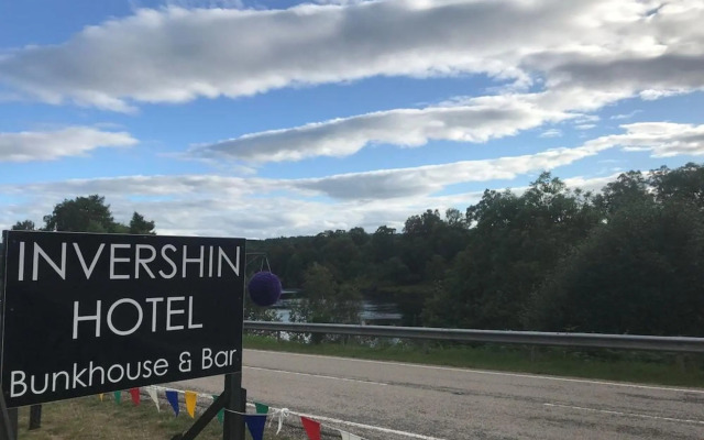 Invershin Hotel Bunkhouse & Bar