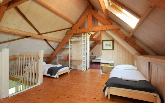 Spacious Holiday Home in Kaag with Garden