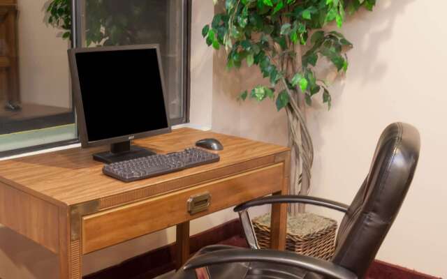 Baymont by Wyndham New Buffalo