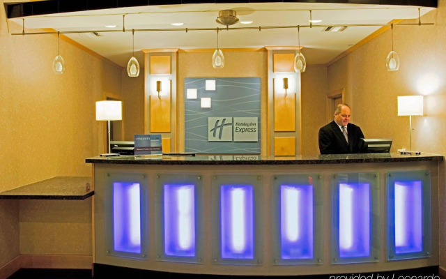 Holiday Inn Express & Suites Amarillo by IHG