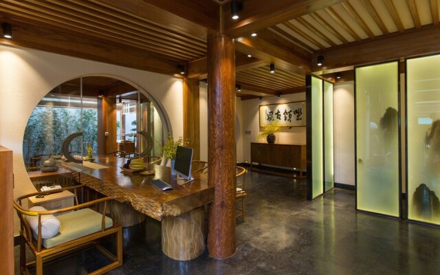 The Willow Hotel