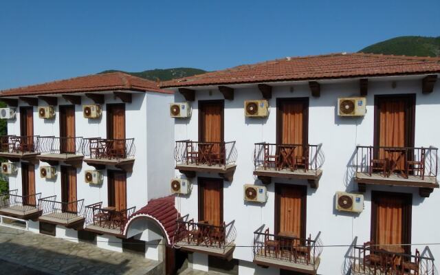 Hotel Amalia 2