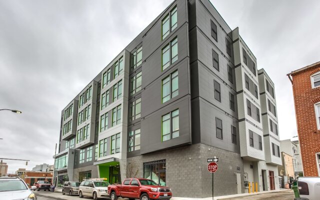 Luxury Apt Near Convcenter, Stadiums, & Harbor