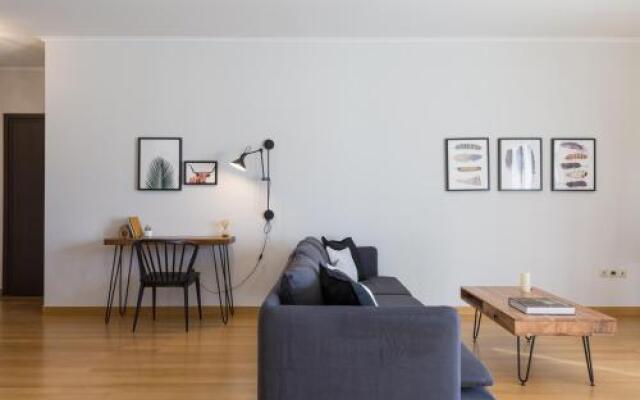 Stylish and Spacious 2BD - Thiseio by UPSTREET