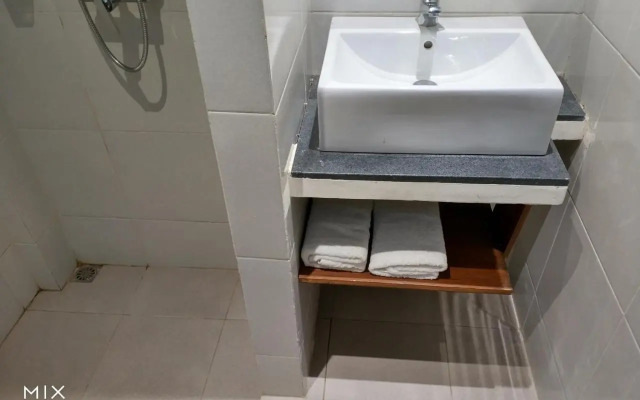 Sinar Rinjani Cottage & Restaurant