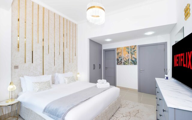 LUX The Marina Ocean View Suite 3