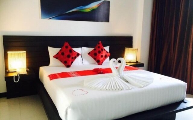 Lae Lay Suites