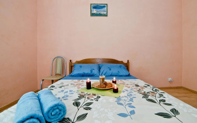 Апартаменты на улице Коммунаров 3