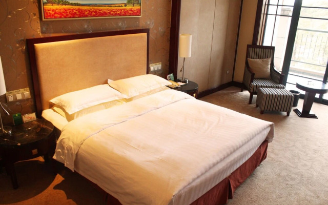 Wenfeng Hotel New Sanshui Building