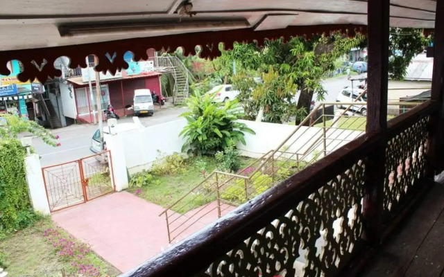 Kapoor Tourist Cottage