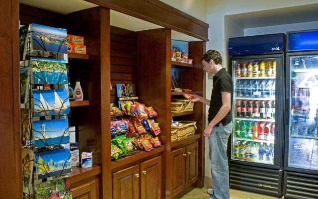 Hampton Inn & Suites Newport/Middletown