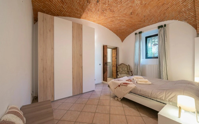 Alla Corte Di Angera