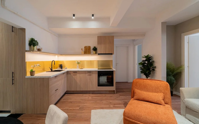 Modern Spacious 2BR Steps to Cismigiu Gardens